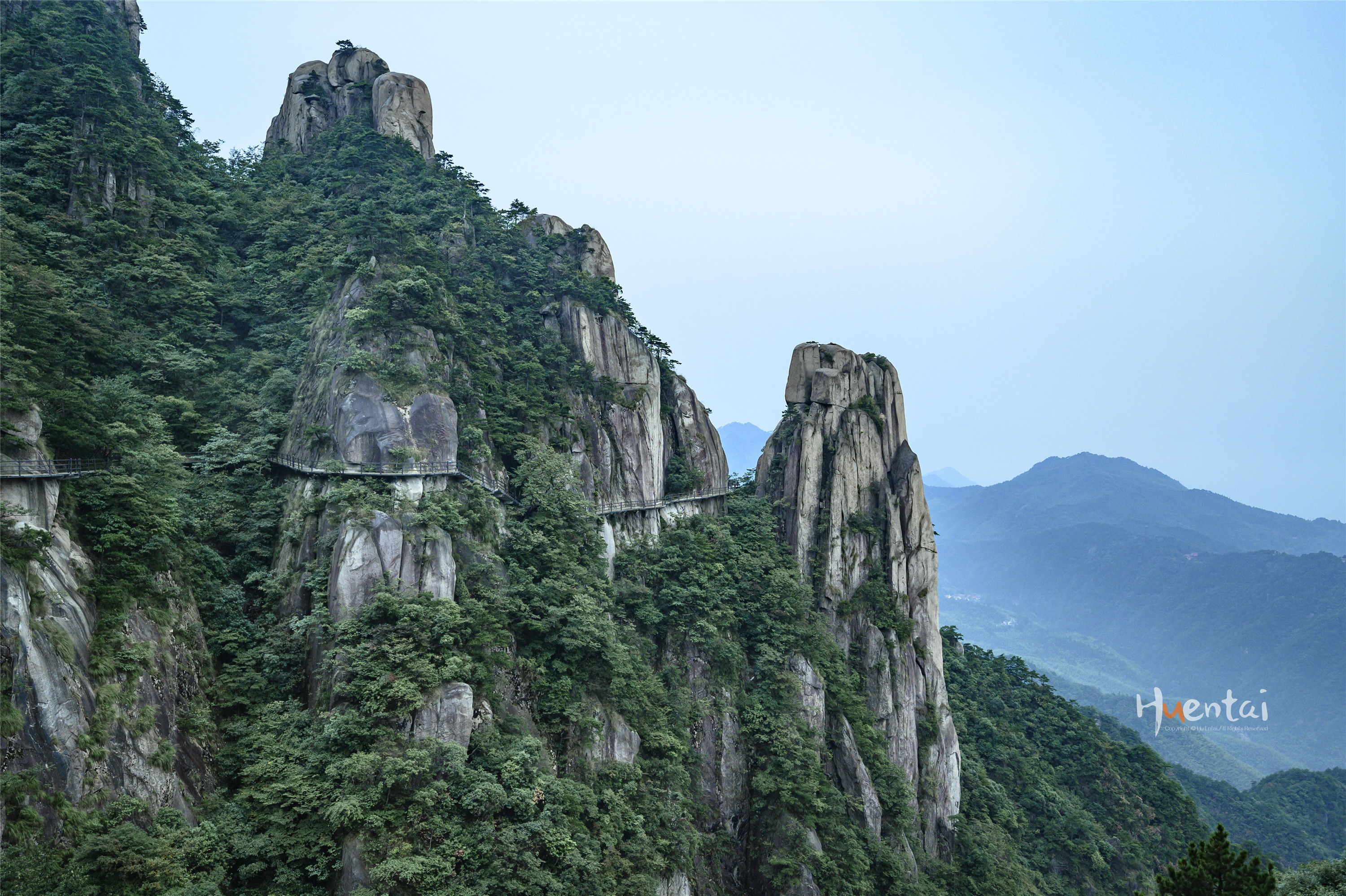 被宗教“耽误”的安徽名山，明明可以靠“颜”吃饭，鲜有游客知道