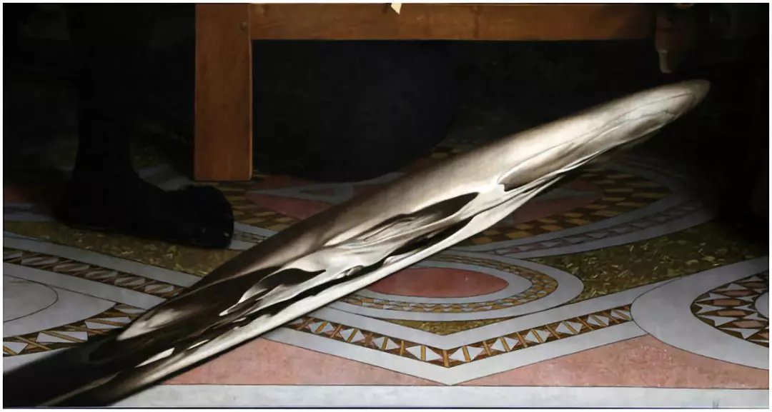 荷尔拜因在作画的时候，夹带了“私货”，看罢能让人明白一个道理