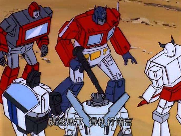 真人版的变形金刚对战霸天虎,变形金刚汽车人和霸天虎战斗