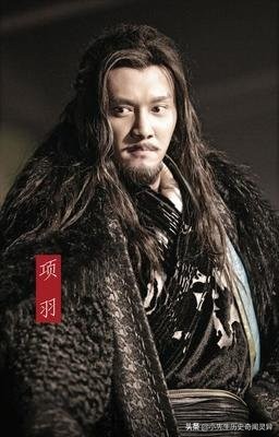 黄忠的弓是铁胎弓还是万石弓,黄忠万石弓哪来的