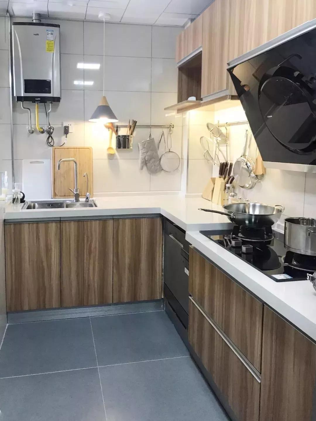 厨房没有采光怎么补救,如何解决厨房没有窗户的办法