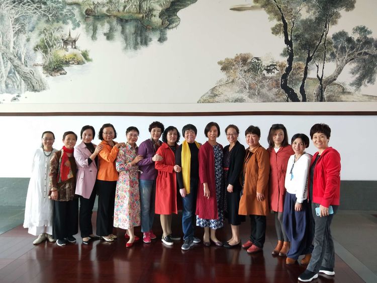 岁月不老我们不散全文,岁月不老我们不散什么意思