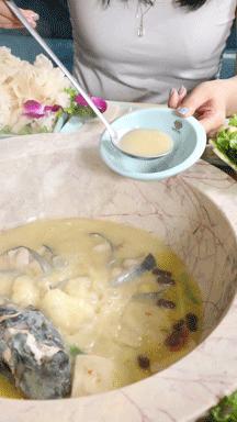 滇蒸鲜蒸汽石锅鱼房山印象城店,滇香肴云南菜蒸汽石锅鱼套餐