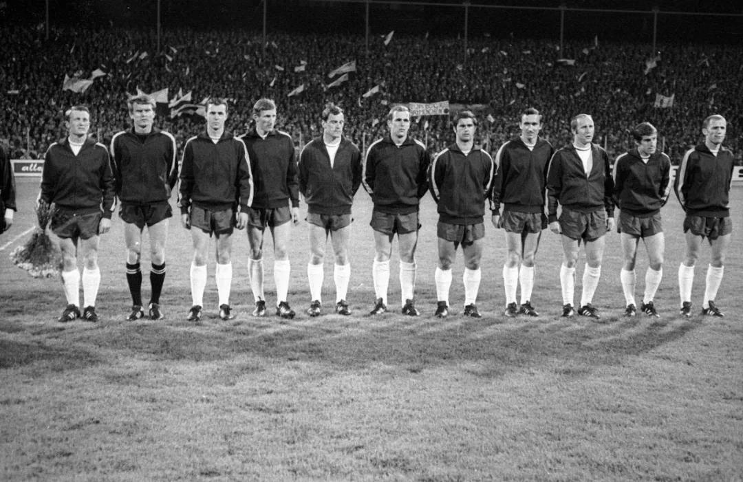 拜仁慕尼黑足球俱乐部成立120周年,拜仁慕尼黑120年队史