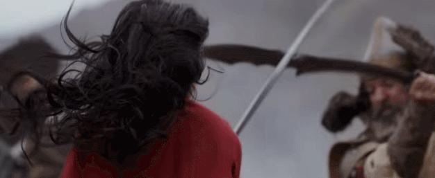 刘亦菲尚美头冠,刘亦菲黑色礼服戴皇冠迪奥