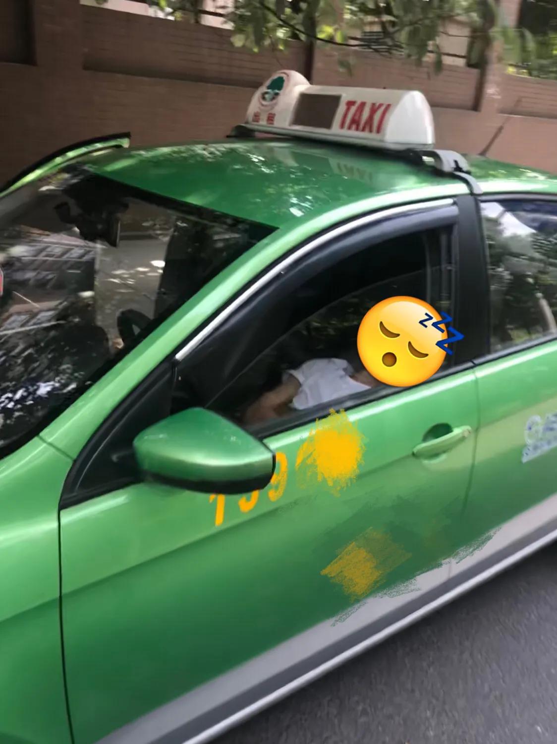 成都专车司机到底有多累？他们下午不得不躲起来睡！