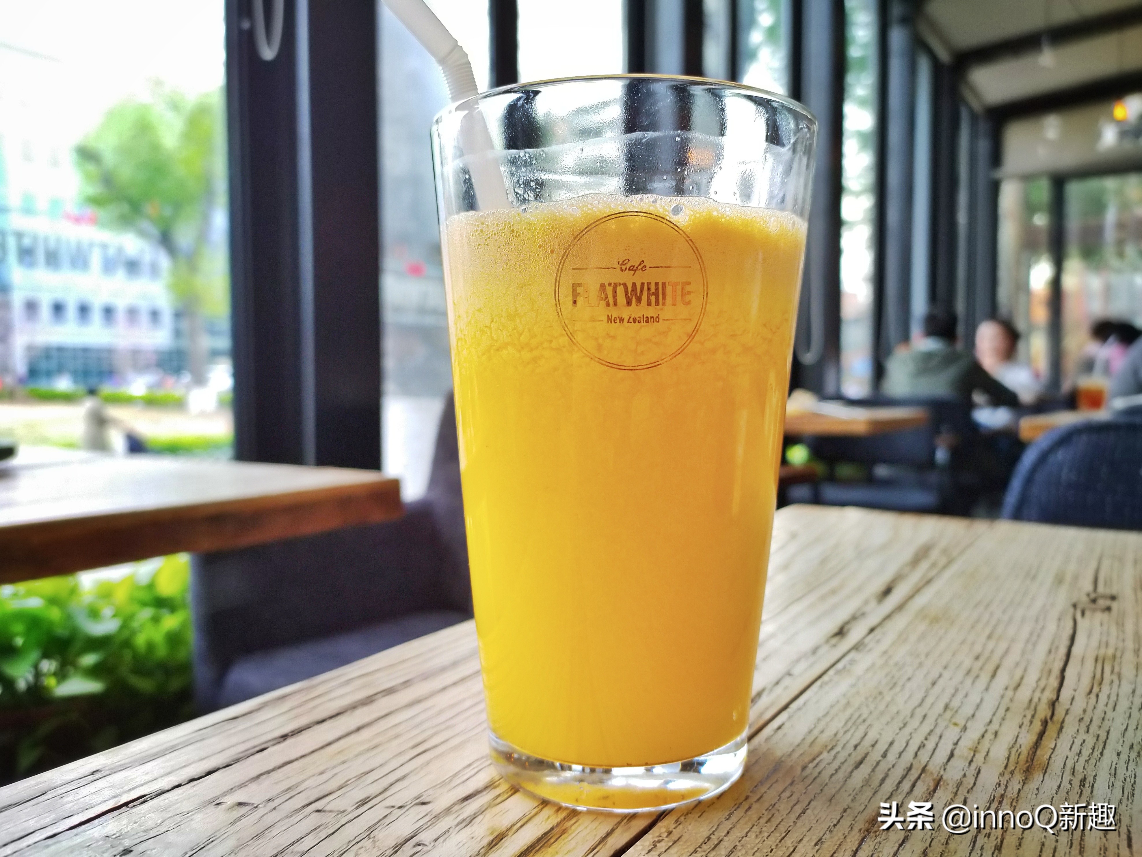 诺基亚新机发布x71王者归来,蔡司诺基亚x7