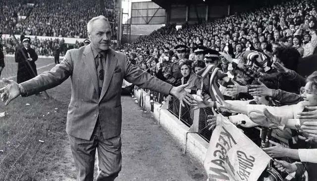 足球无关生死但高于生死什么意思,足球无关生死足球高于生死的意思