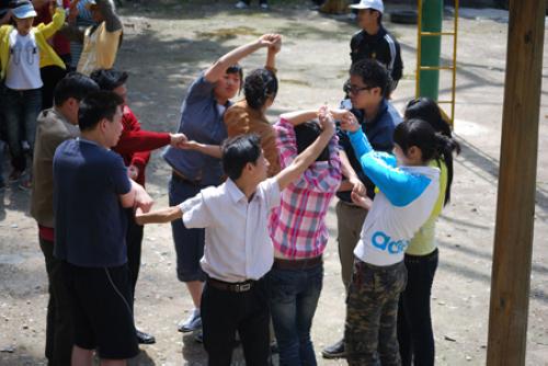 二十人团建活动游戏,团建培训小游戏
