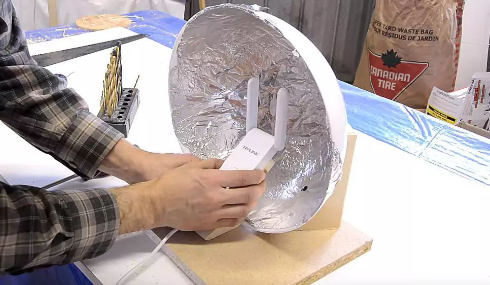 为什么路由器再接路由器网速变慢,网速变慢重启路由器还是重启光猫