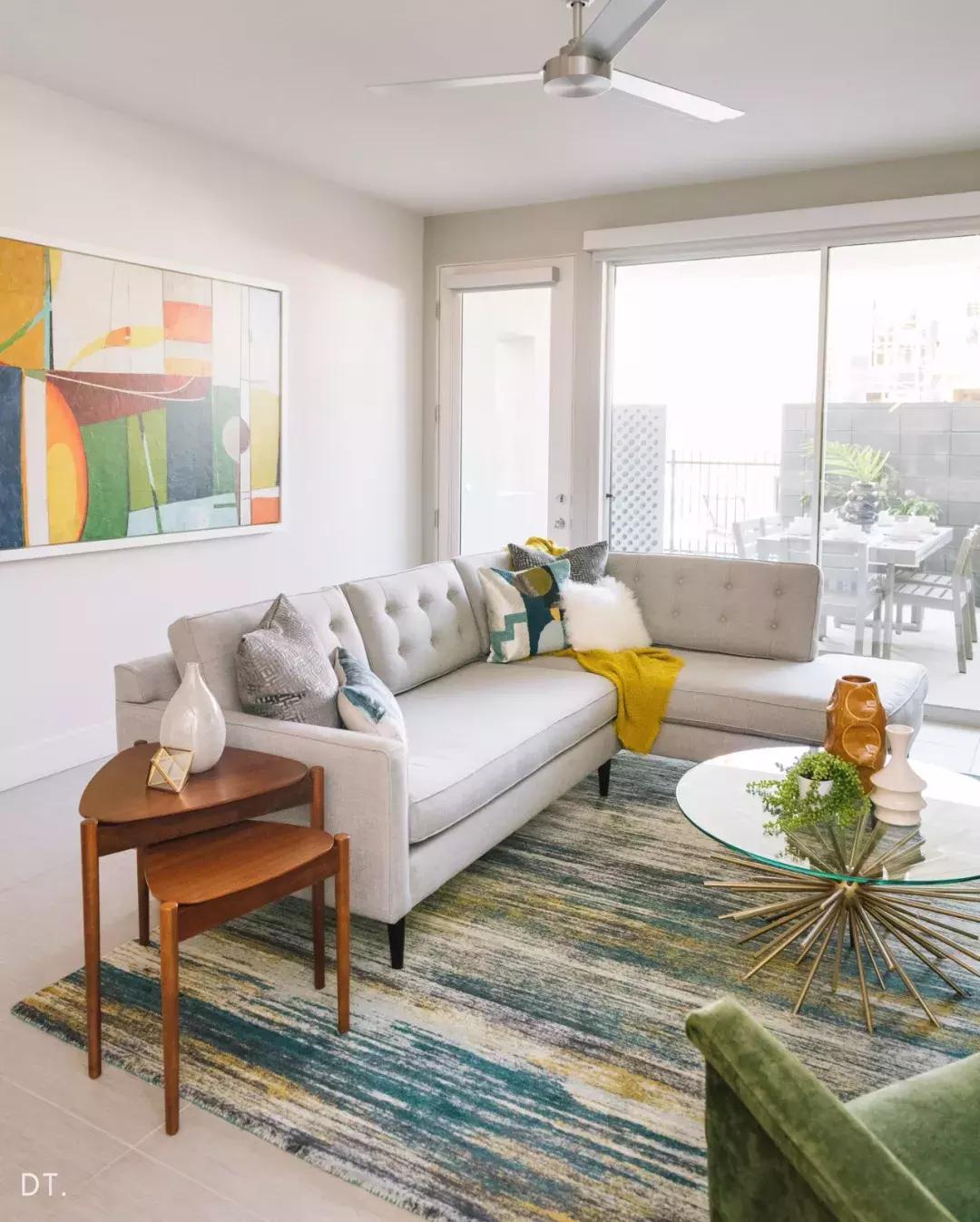 沙发是家里用的最好的软装,沙发是家里最温暖的角落