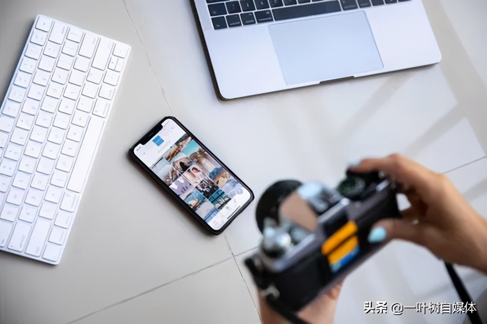 追剧也能挣钱,追剧也可以月入2万嘛