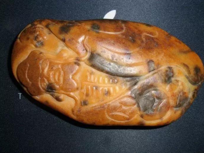 和田玉简单辨别真假方法,和田玉真假辨别最简单方法