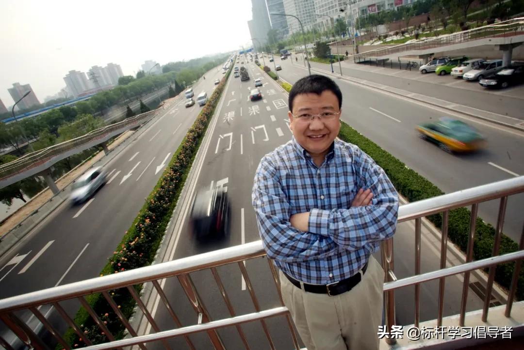 陆正耀：瑞幸门店刻意跳号背后的危险游戏