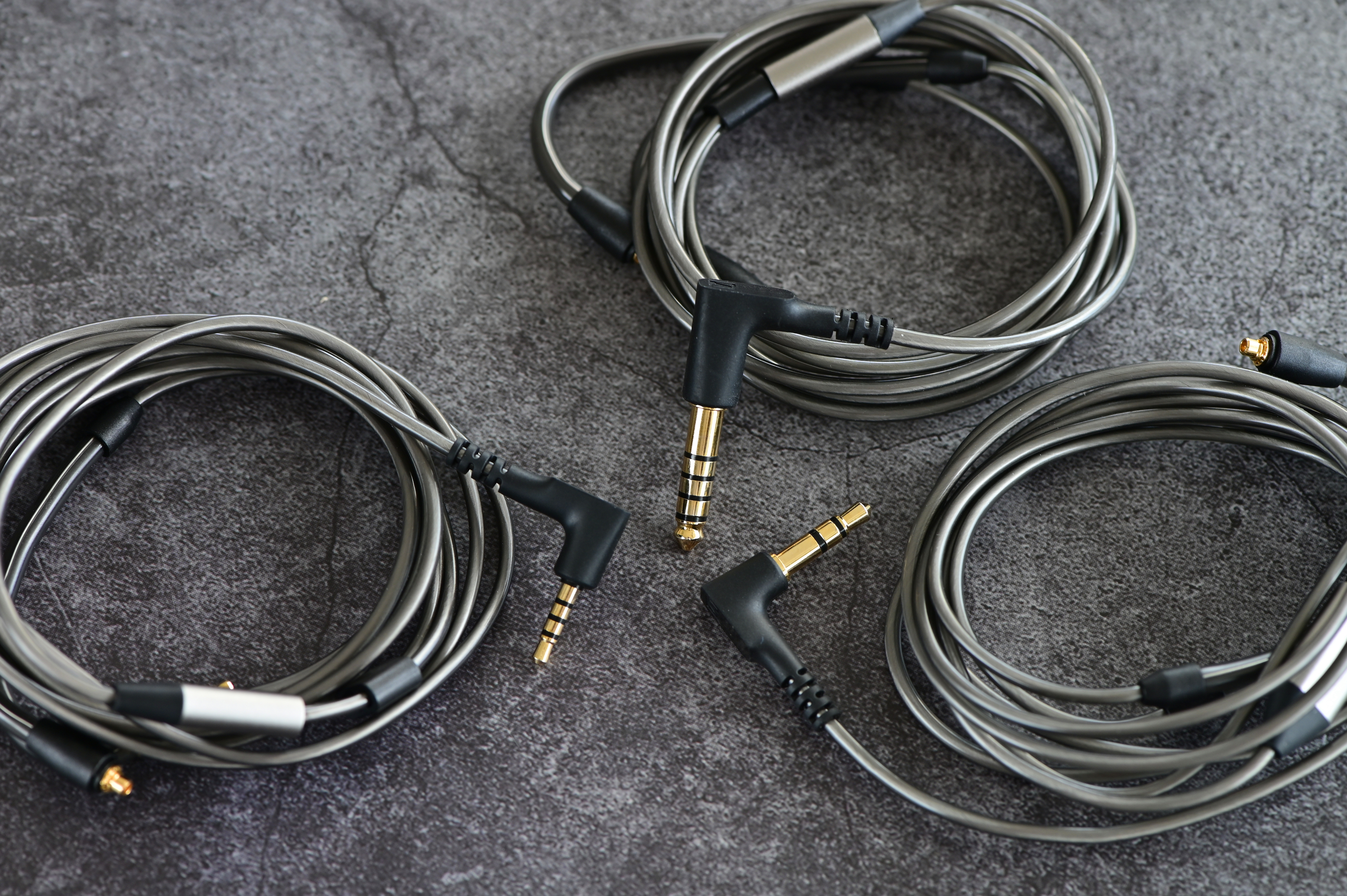 森海塞尔ie900值得买吗,达音科禅与森海塞尔ie900比怎么样