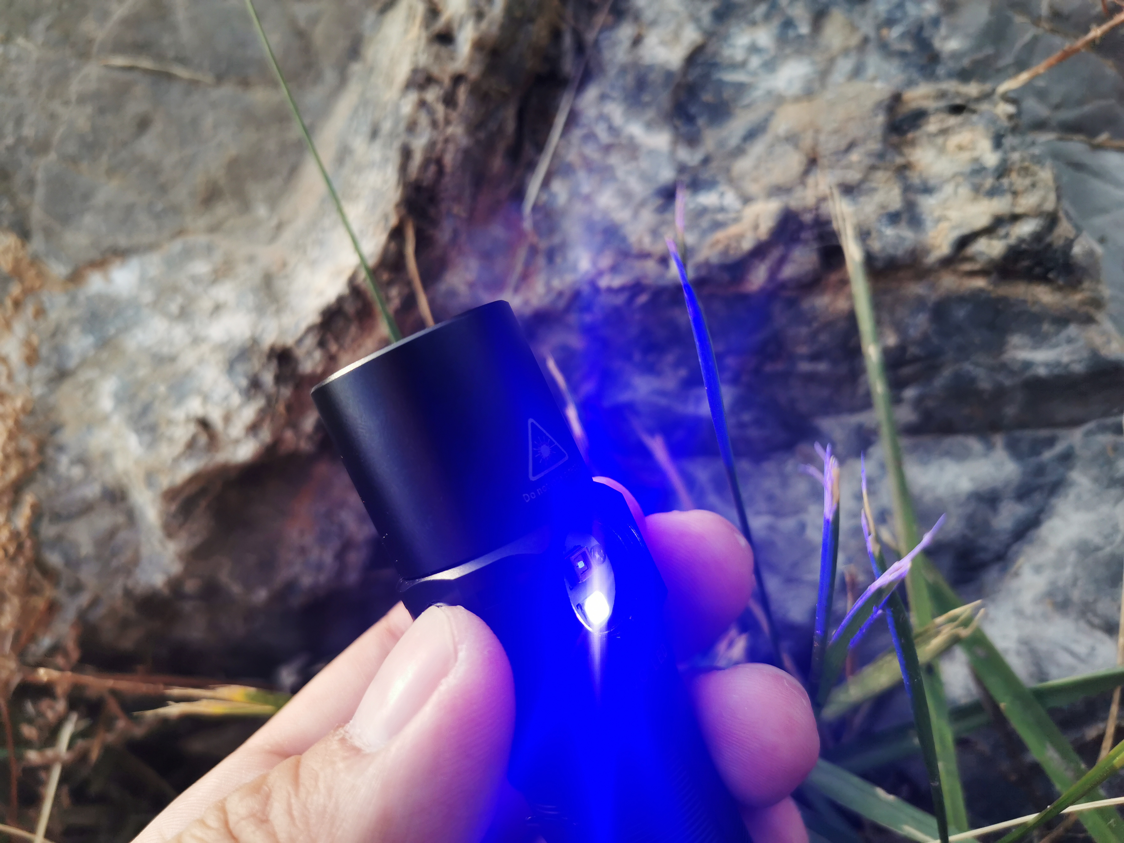 户外手电也能杀菌?FenixLD32手电化身成为抗疫EDC