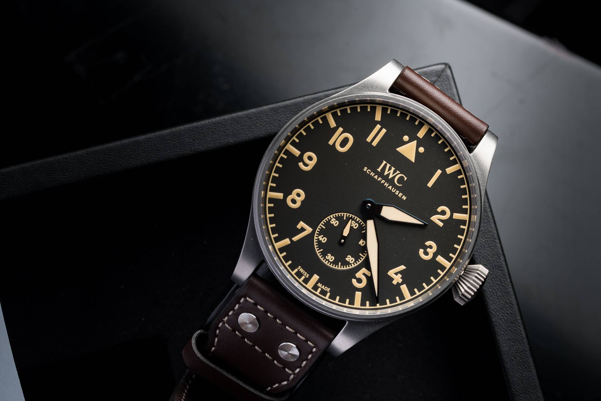 军表一定是便宜货吗,军表是部队发的吗