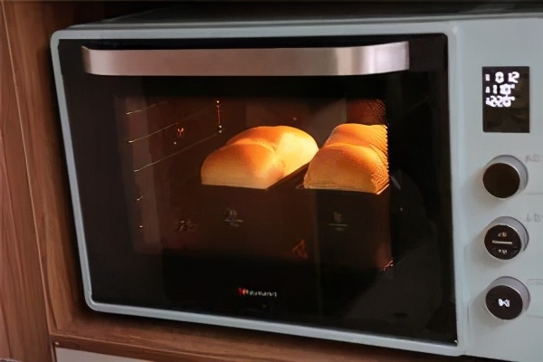 一款特别香浓软乎的蛋皮吐司,蛋奶吐司视频