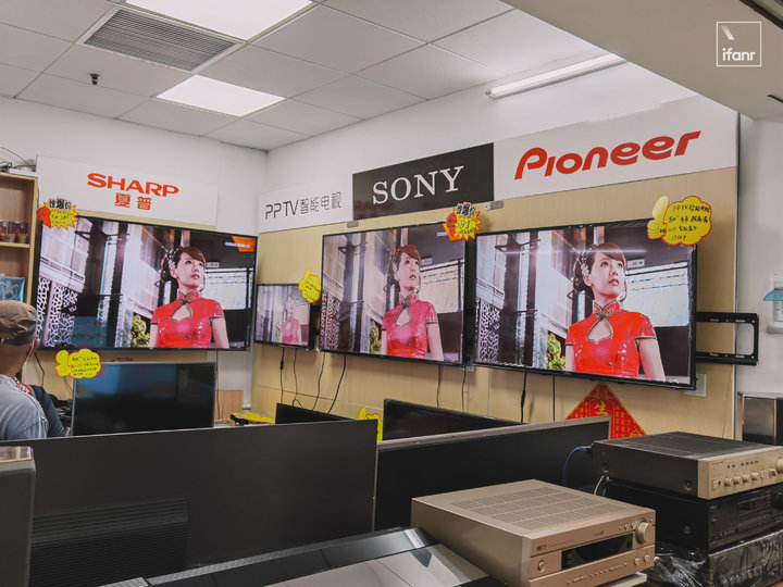 我在旧货市场淘了一天「电子垃圾」，这里是熟男的精神博物馆