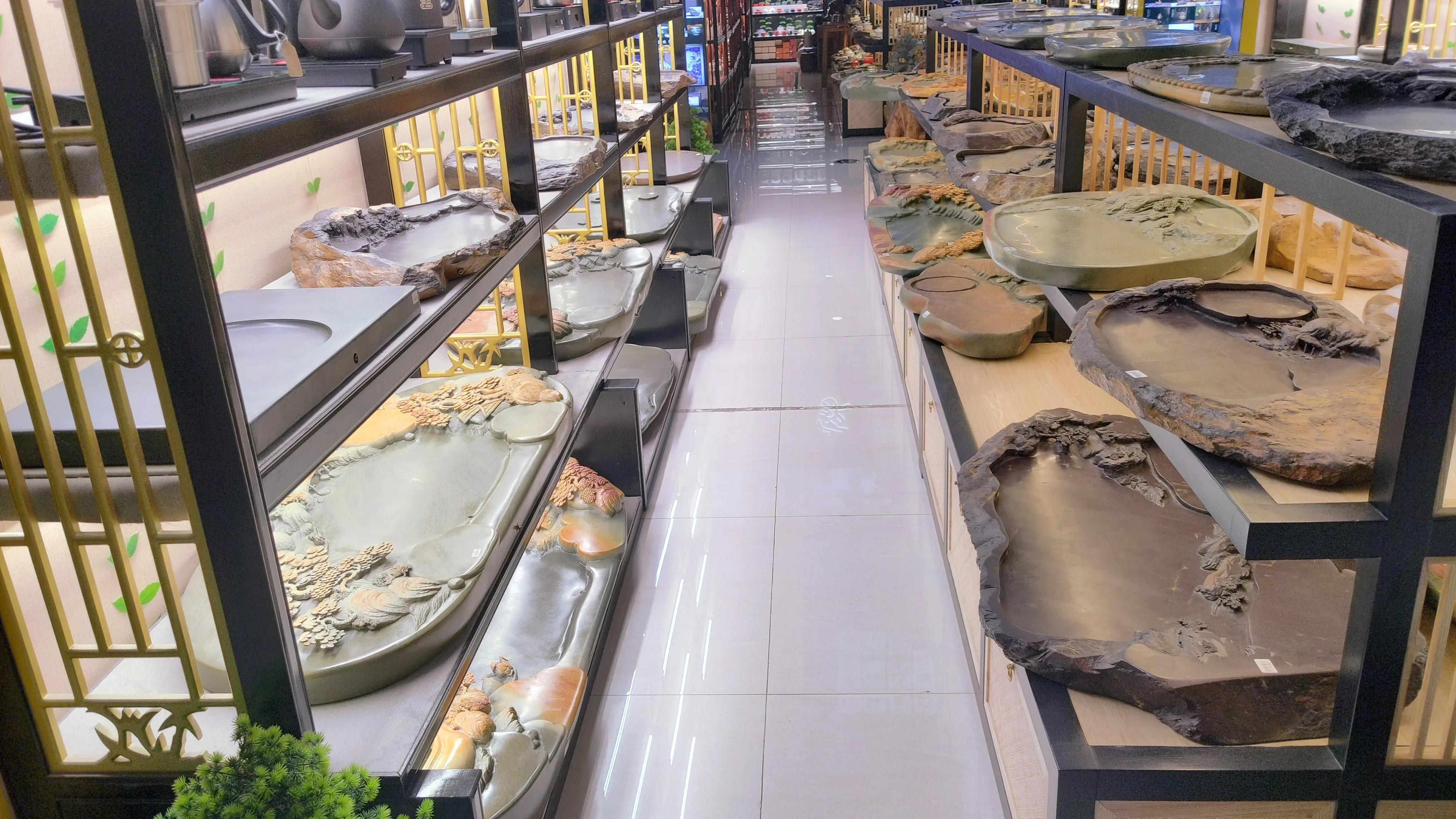 去古玩城买古玩，不懂行别下手