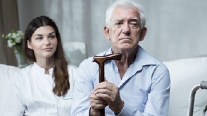 老人长期便秘的危害,老年女人长期便秘的危害