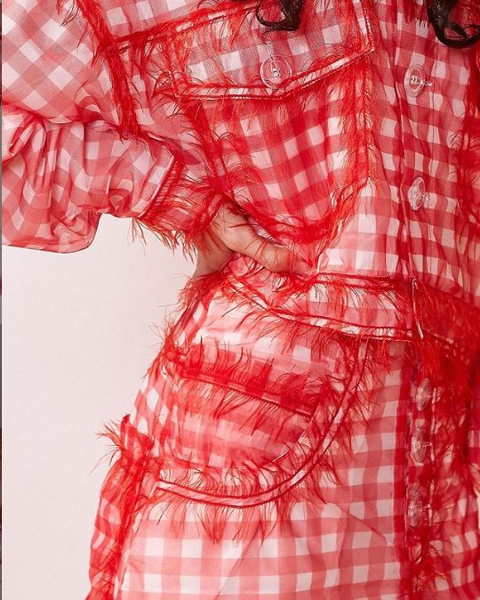 那些看起来特“亚”的人，都在穿什么牌子？