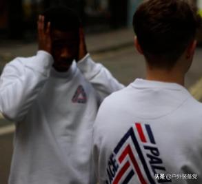 始祖鸟palace联名冲锋衣有recco吗,始祖鸟palace正品