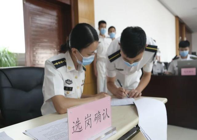 军校学员毕业有时间回家吗,军校什么情况下才能离校