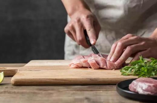 砧板变黑怎么搞干净,怎样去除砧板发霉变黑