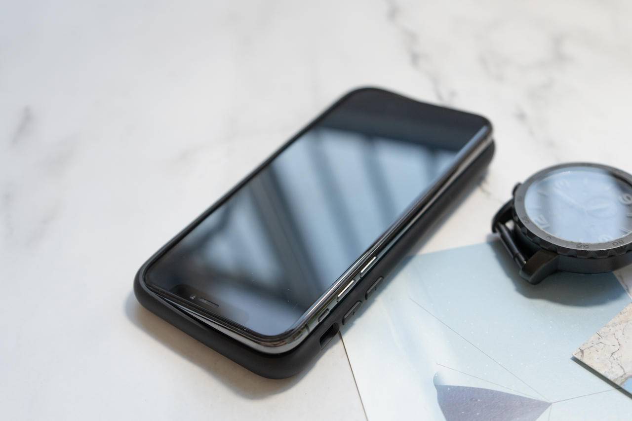 iphonese2玩吃鸡四指操作,苹果手机四指吃鸡全部设置