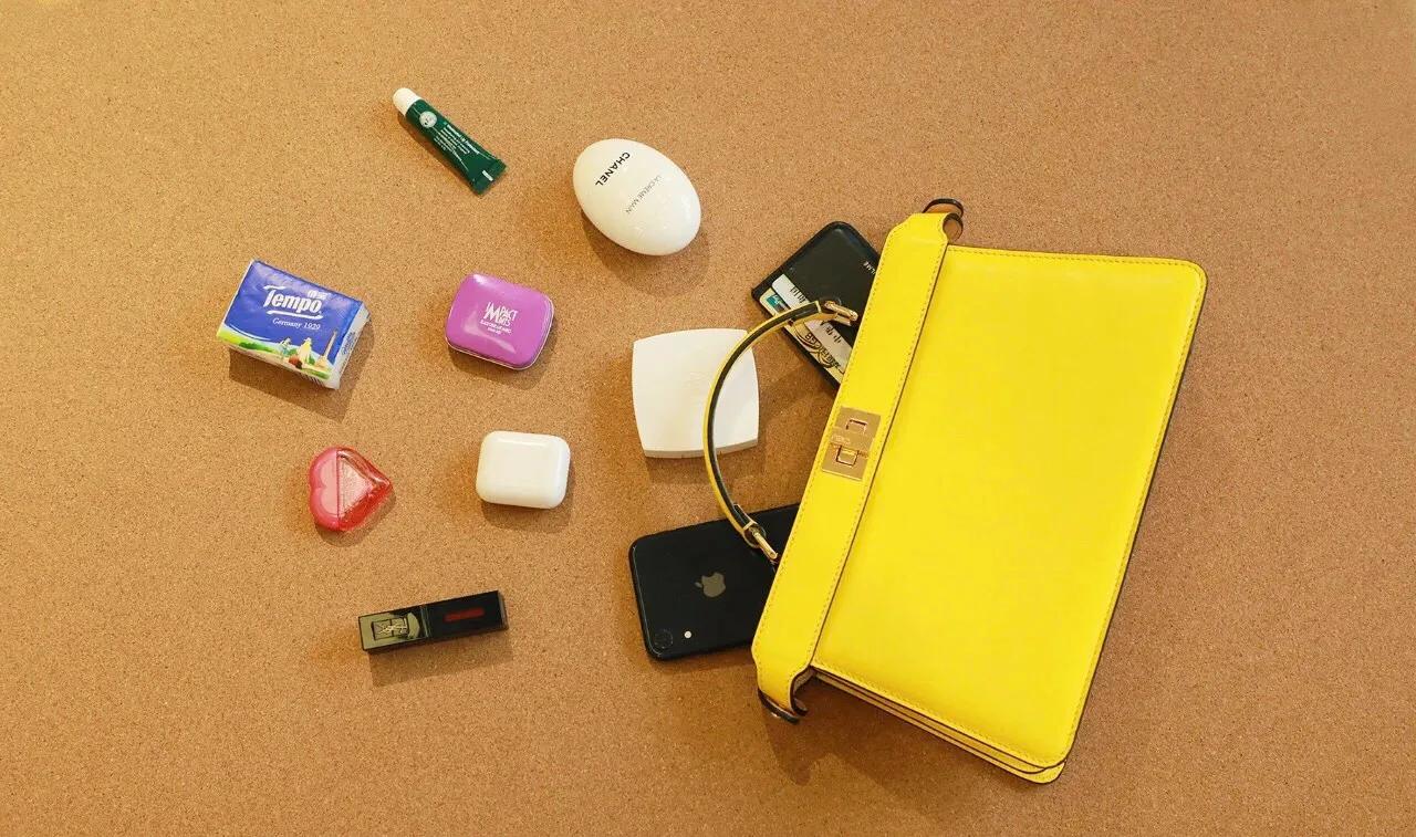 fendipeekaboo新款mini,fendipeekaboo鉴别真假