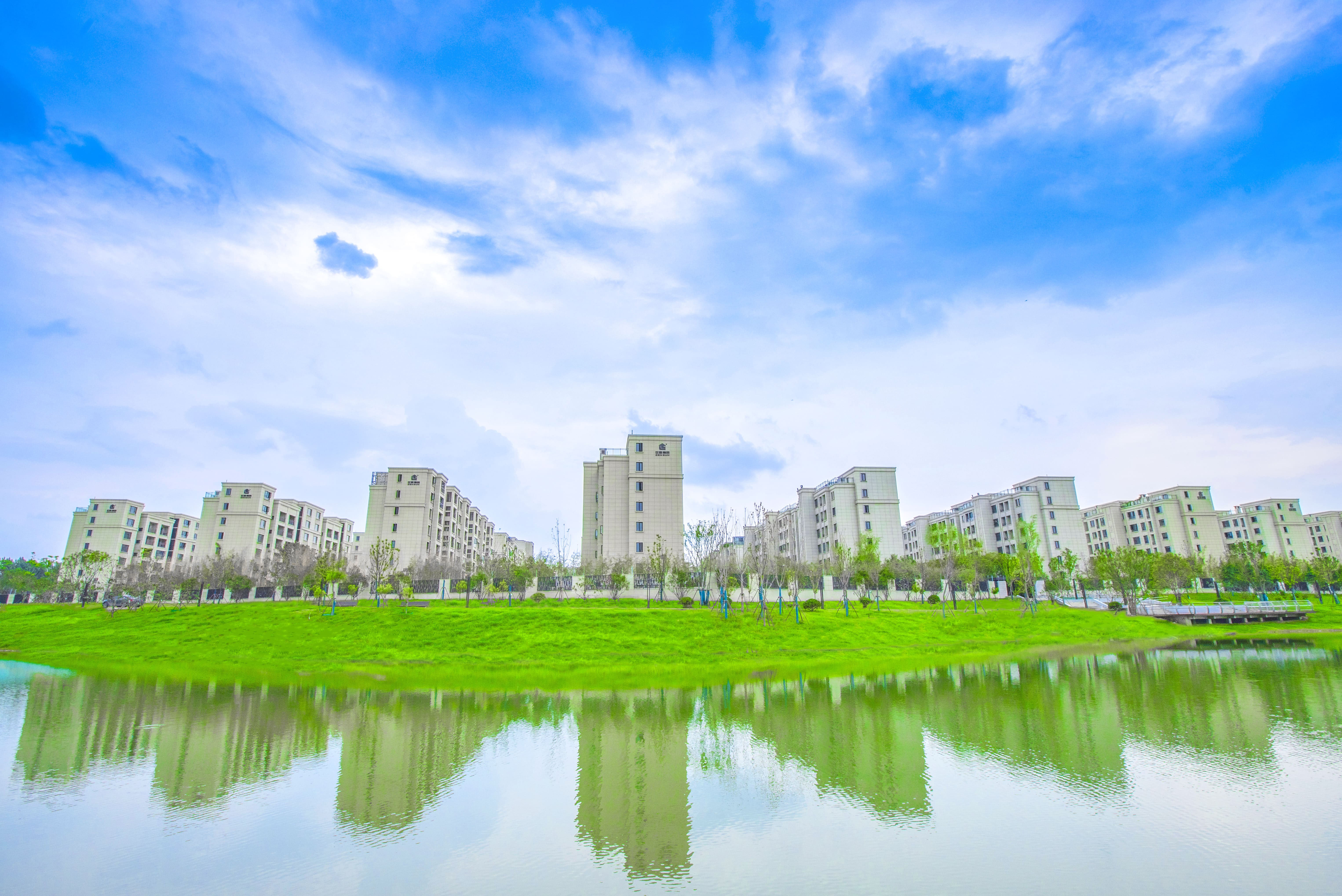 湖居品质住宅,湖居诗意与生活兼得