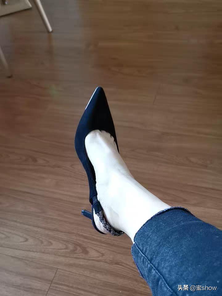 国货最舒服的高跟鞋,什么系列的高跟鞋又便宜又好看