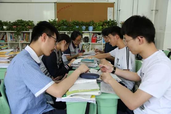 共赴一场心灵之约,山东省潍坊第四中学信心筑梦