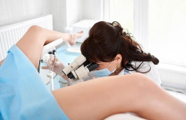 hpv感染医生让用干扰素,hpv感染医生说做环切术