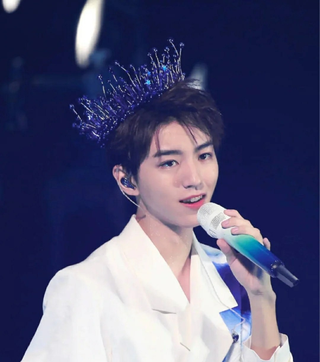 杏眼和桃花眼面相的区别,怎样改变眼型为桃花眼