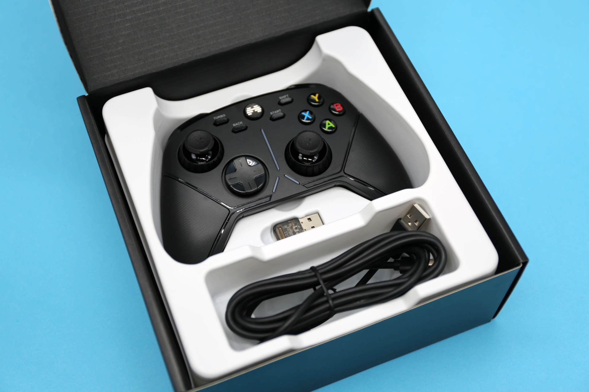 赛博朋克2077手柄辅助瞄准怎么开,赛博朋克2077限定手柄