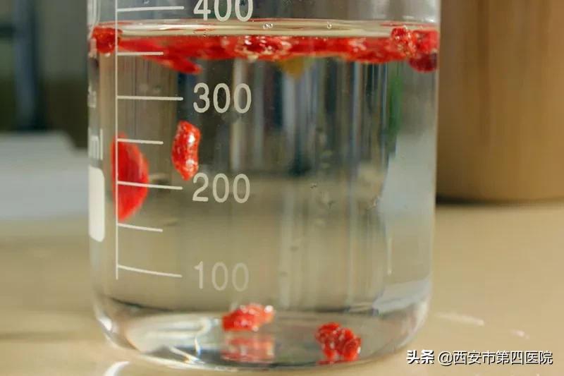 如何挑选枸杞最好的,最好的枸杞挑选方法