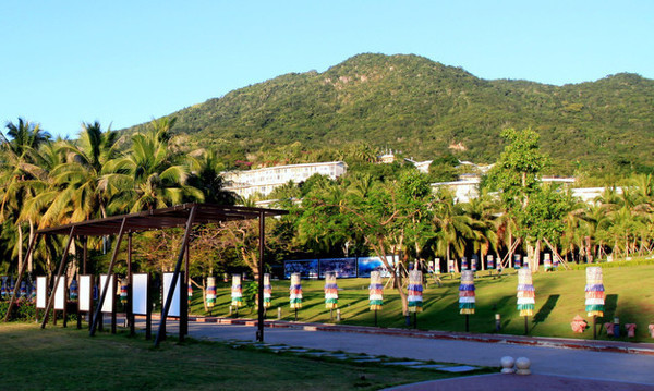 海南旅游海口到三亚自由行,从海口到三亚感受海南的无限魅力