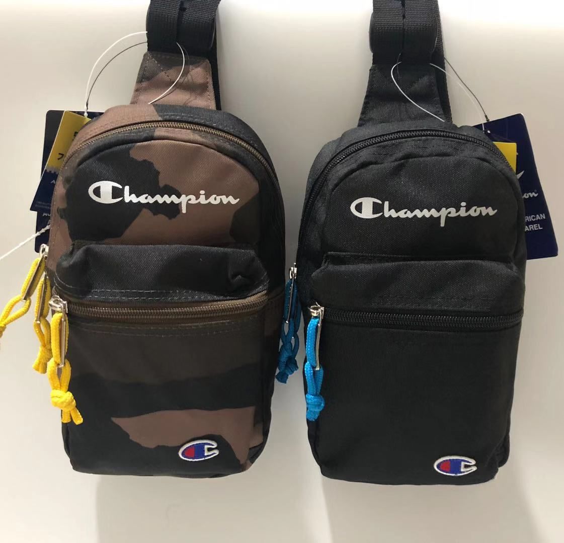 百元小众斜挎包高档,百元内的品牌斜挎包