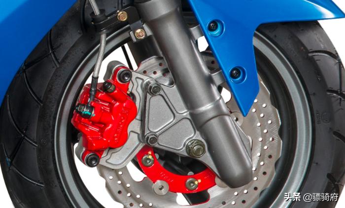 标致姜戈150VS光阳弯道情人150，复古与运动谁更适合你