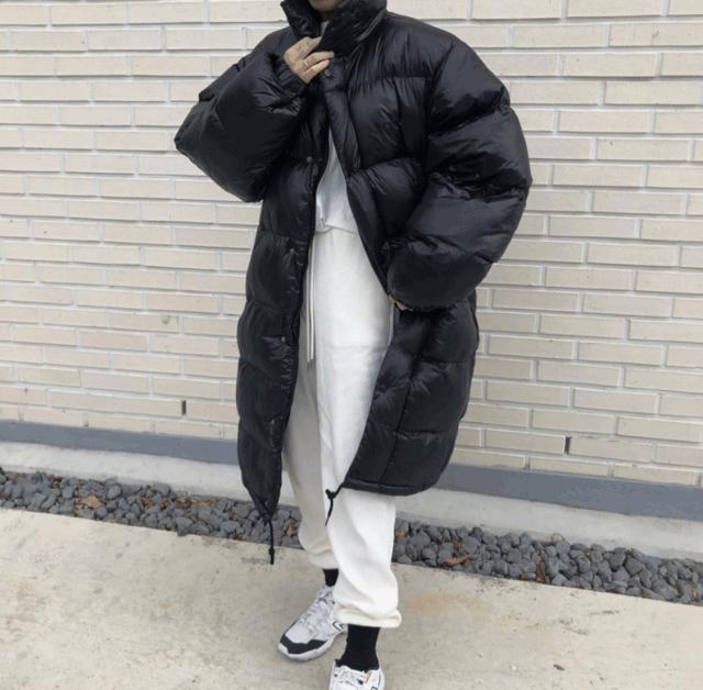 满大街都是骆驼羽绒服,满大街都在穿皮草外套长靴真洋气