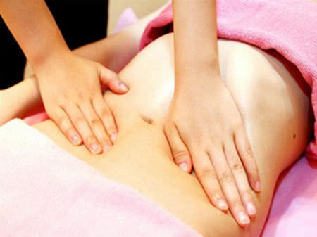 剖腹产的疤痕跟什么疤痕像,女人剖腹产疤痕十年后还有疤痕吗