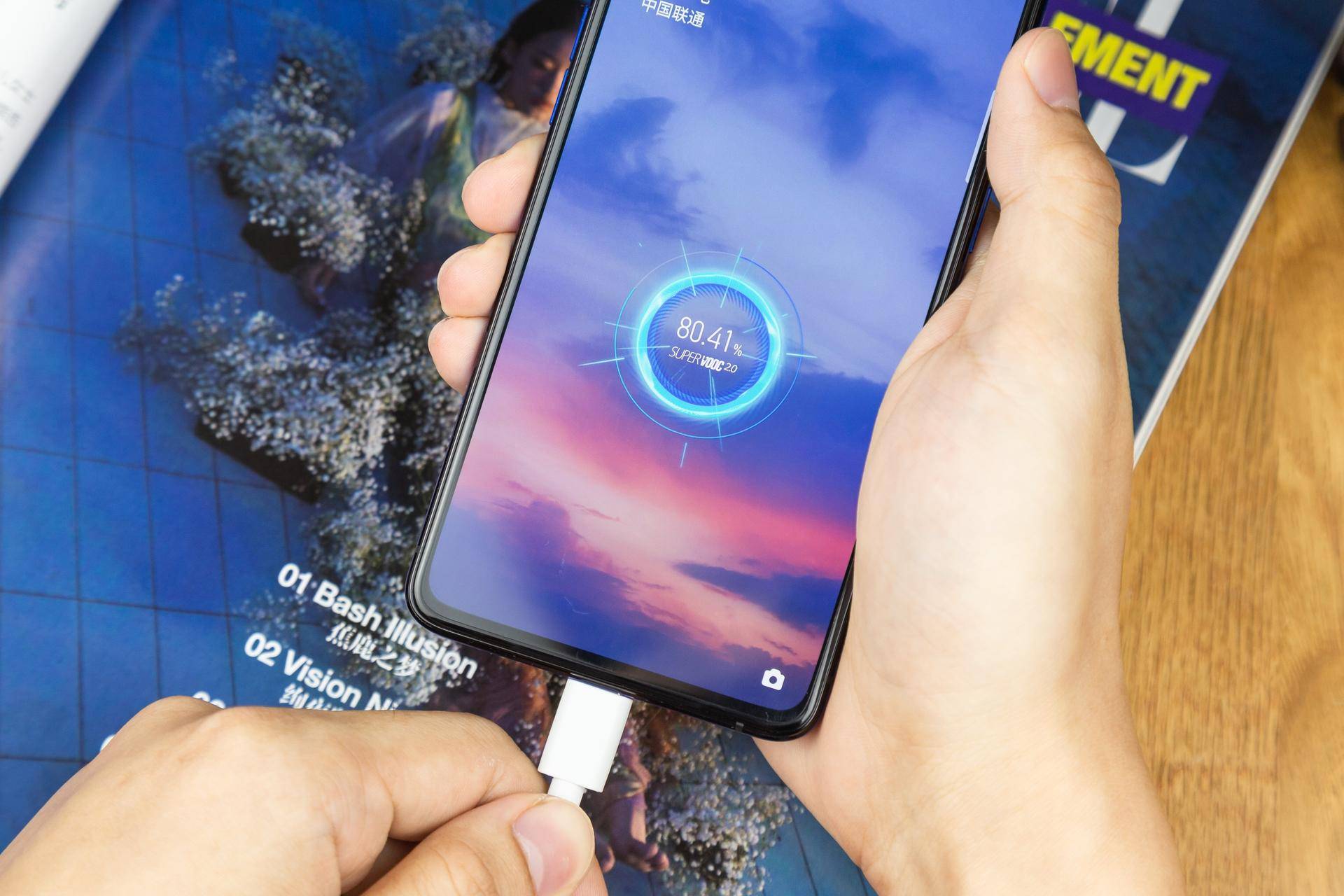 华为mate30直面屏游戏体验怎么样,华为mate30pro对比opporenoace