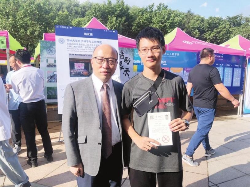 放弃终身教授顶尖学者全职回国,复旦教授5篇sci