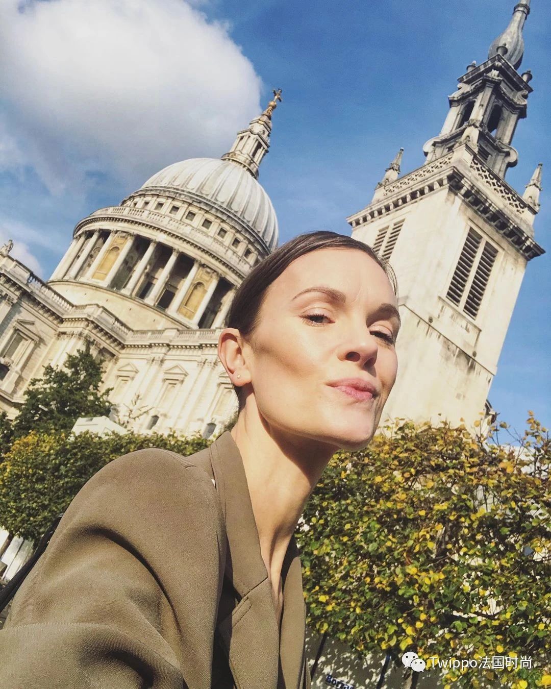 有文化的人应该怎么去说话,有文化的人该如何穿搭衣服