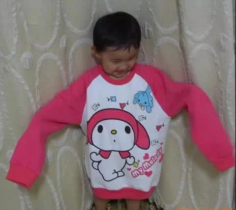 孩子衣服买大一码,小孩衣服要买那么多吗
