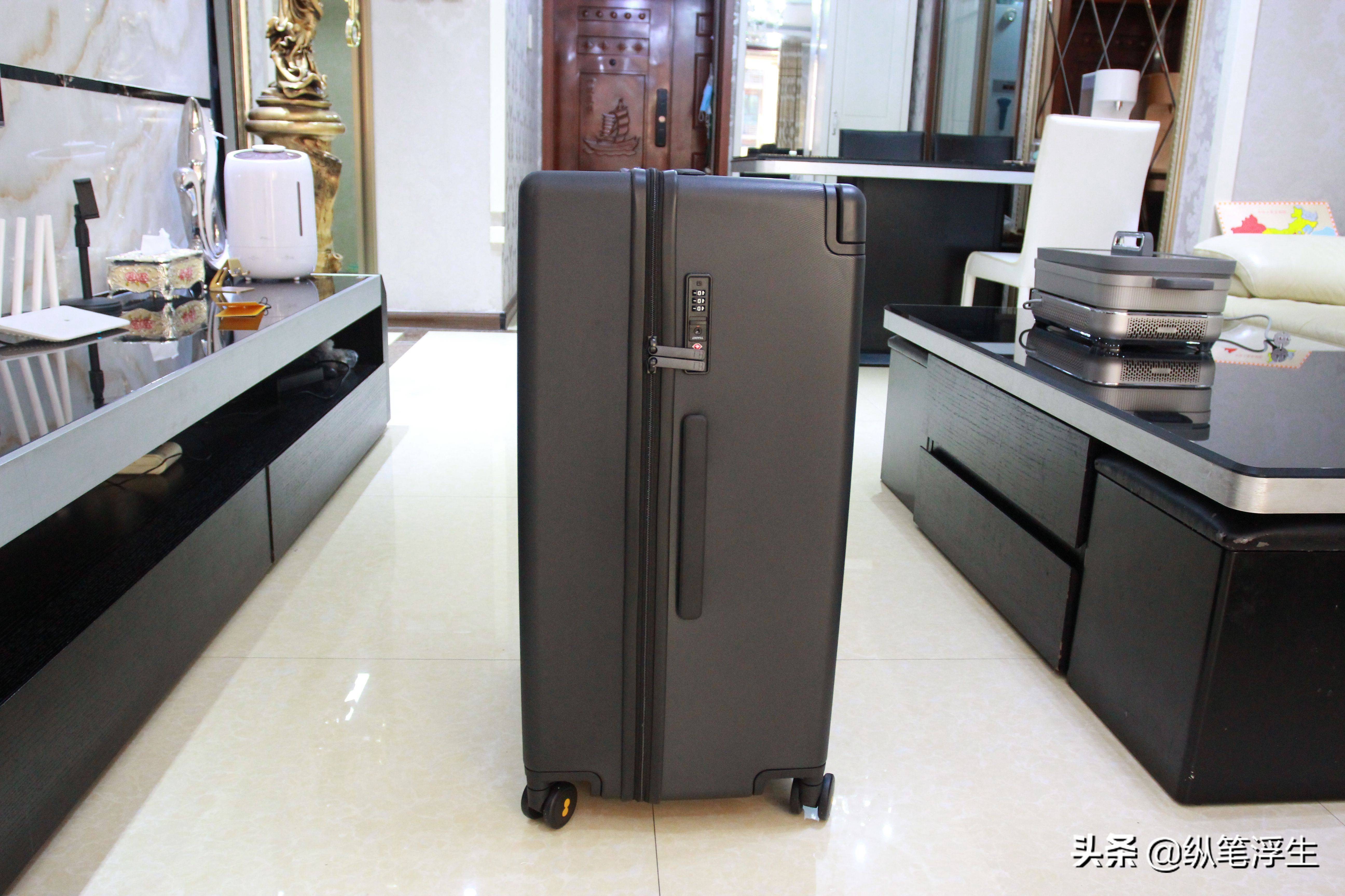 旅行箱爆款地平线8号,超大容量旅行箱100寸