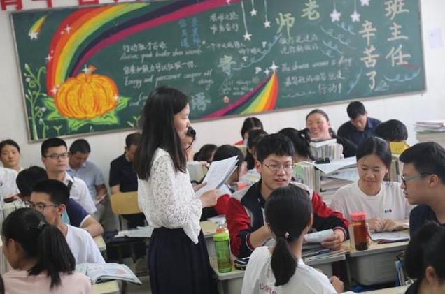 河南省这所高中厉害了，喜获文理状元，2020高考迎来大丰收