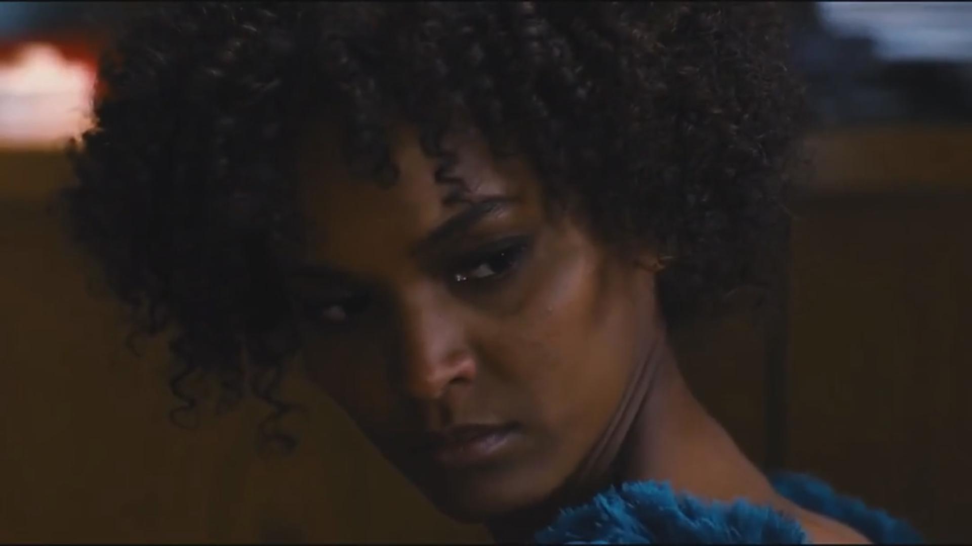 沙漠之花脱下黑袍,沙漠之花带来的改变